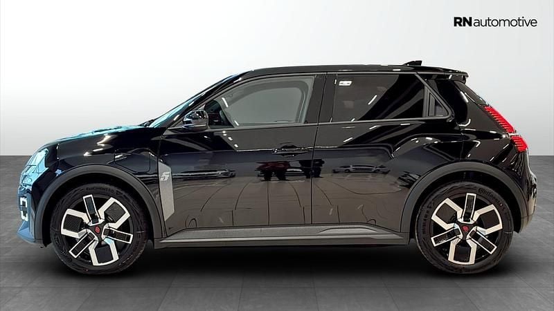 Ny Renault 5 E-Tech 11 kW (15 HK) 2026 Svart