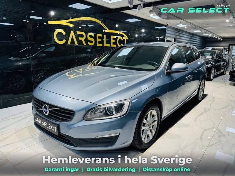 Blå Begagnad 2018 Volvo V60 Standard Kombi | 168 000 kr (Superpris) - Bild 1/4
