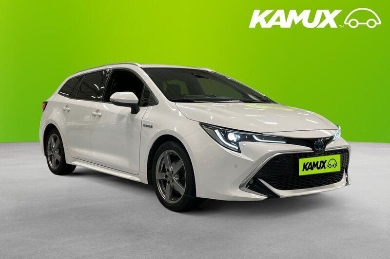 Vit Begagnad 2019 Toyota Corolla Executive Kombi | 219 800 kr (Bra pris) - Bild 1/4