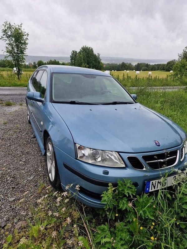 Blå Begagnad 2007 Saab 9-3 Kombi | 7 500 kr (Superpris) - Bild 1/4
