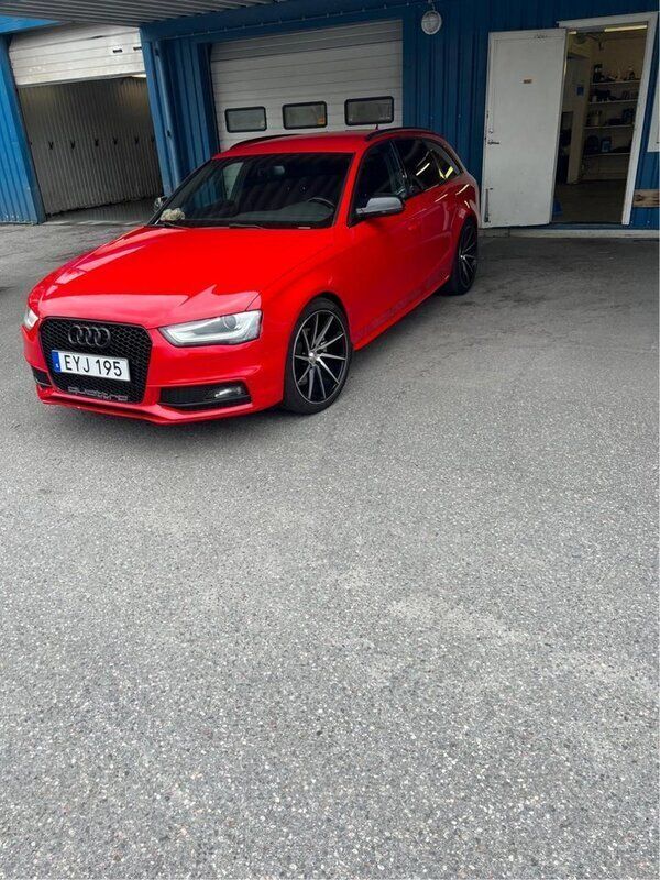 Röd Begagnad 2015 Audi A4 Kombi | 105 000 kr (Bra pris) - Bild 1/4