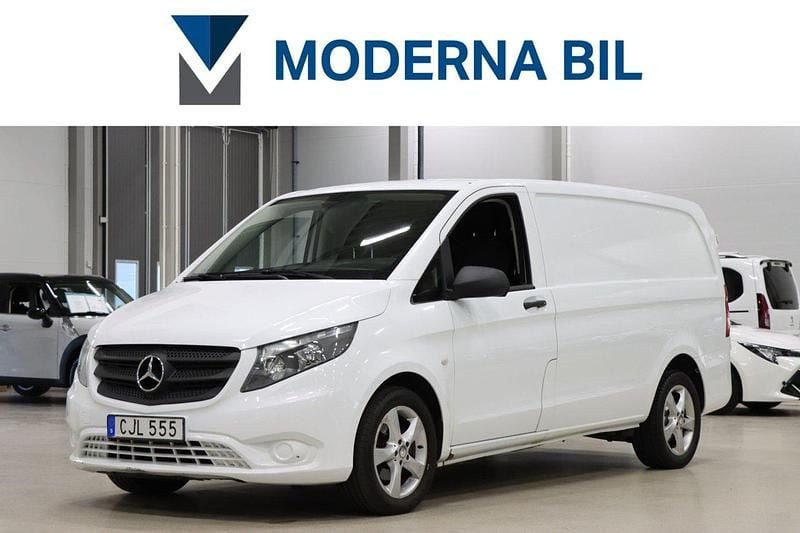 Vit Begagnad 2015 Mercedes Vito Minibuss | 134 900 kr (Marknadspris) - Bild 1/4