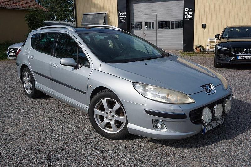 Ljusgrå Begagnad 2006 Peugeot 407 Kombi | 39 900 kr (Marknadspris) - Bild 1/4