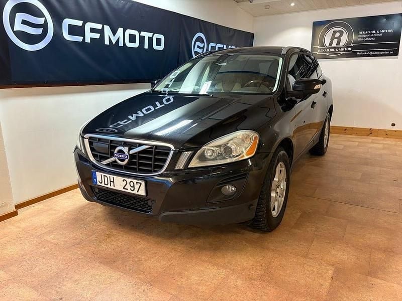 Svart Begagnad 2009 Volvo XC60 Summum SUV | 79 900 kr (Marknadspris) - Bild 1/4