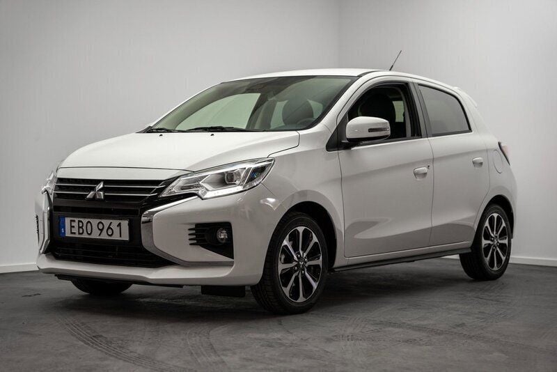 Vit Begagnad 2022 Mitsubishi Space Star Elegance Kombi | 178 900 kr (Lite dyr) - Bild 1/4