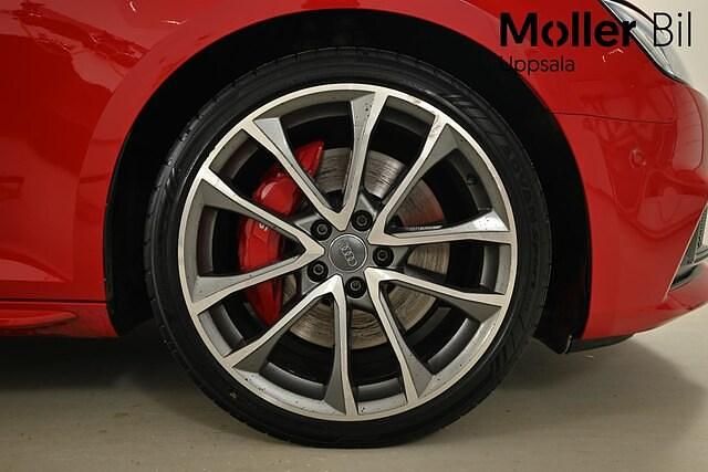 Begagnad Audi S4 Exclusive 354 HK (260 kW) 2018 Tangoröd metallic Kombi