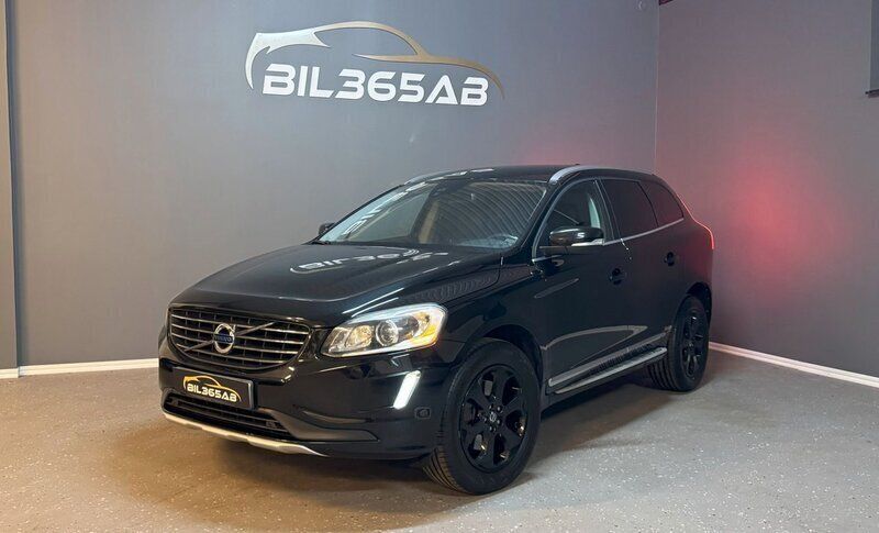 Svart Begagnad 2014 Volvo XC60 Summum SUV | 157 900 kr (Marknadspris) - Bild 1/4