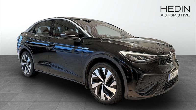 Svart Begagnad 2022 VW ID.5 Pro Performance SUV | 299 000 kr (Marknadspris) - Bild 1/4