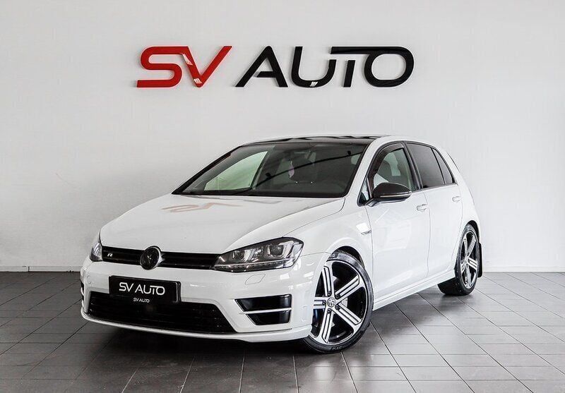 Vit Begagnad 2016 VW Golf VII R Halvkombi | 239 900 kr (Marknadspris) - Bild 1/4
