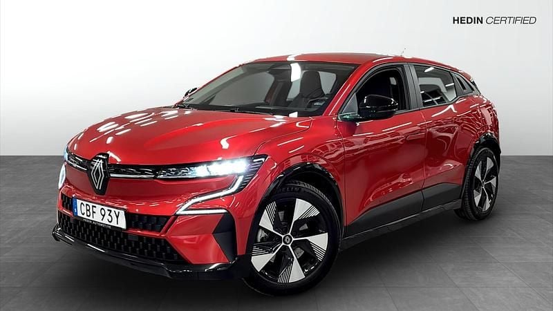 Begagnad 2022 Renault Megane E-Tech Equilibre Halvkombi | 239 900 kr - Bild 1/4