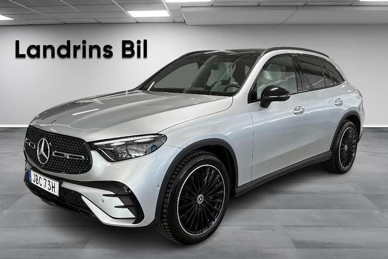 Silver Begagnad 2024 Mercedes GLC220 AMG line SUV | 699 900 kr - Bild 1/4