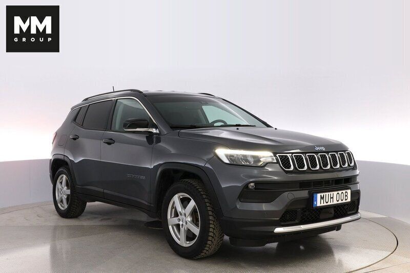 Grå Begagnad 2021 Jeep Compass Limited SUV | 269 000 kr (Marknadspris) - Bild 1/4
