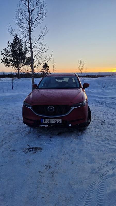 Begagnad 2017 Mazda CX-5 SUV | 165 000 kr (Marknadspris) - Bild 1/4