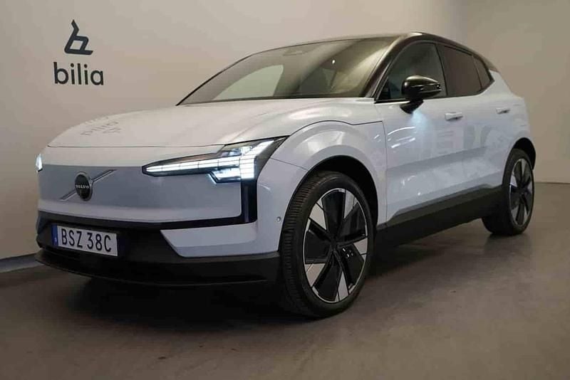 Blå Begagnad 2024 Volvo EX30 Performance SUV | 399 500 kr (Marknadspris) - Bild 1/1