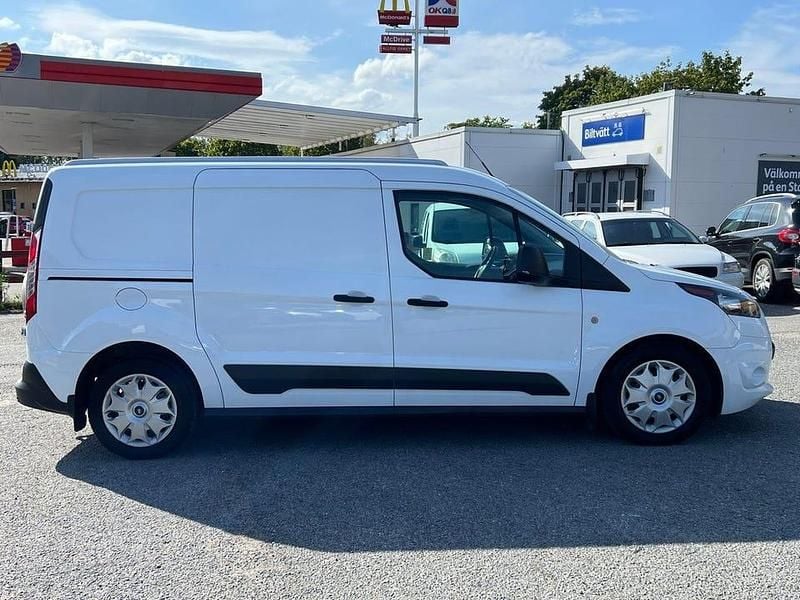 Begagnad Ford Transit Connect 101 HK (74 kW) 2018 Vit Minibuss