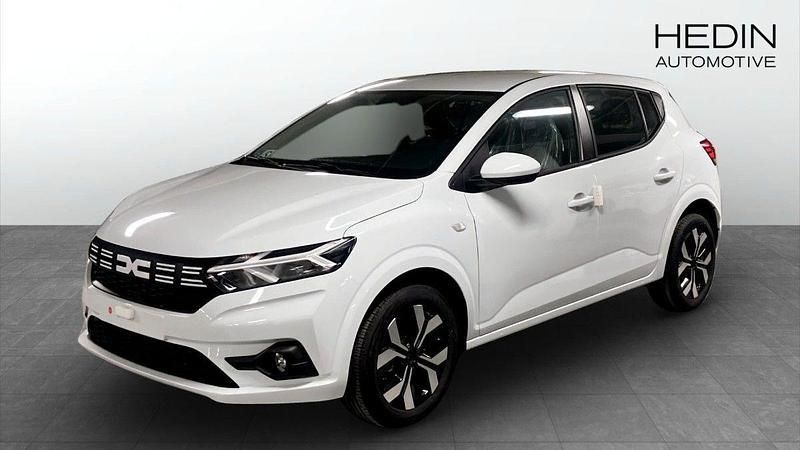 Vit (white) Ny 2025 Dacia Sandero Expression Halvkombi | 219 900 kr (Bra pris) - Bild 1/4