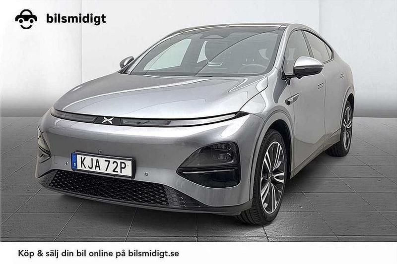 Grå Begagnad 2024 XPENG G6 SUV | 549 900 kr - Bild 1/3