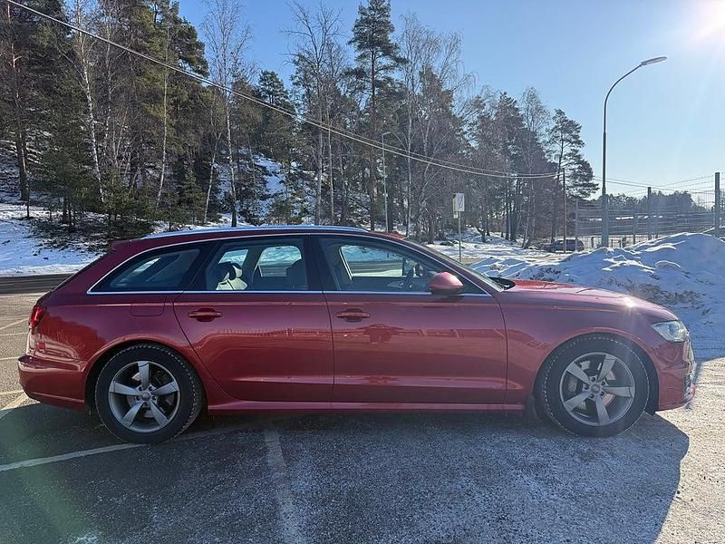 Begagnad Audi A6 218 HK (160 kW) 2015 Röd Kombi