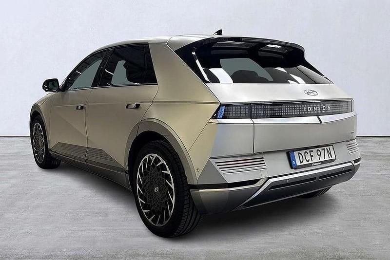 Begagnad Hyundai Ioniq 5 Advanced 241 kW (329 HK) 2023 Grå SUV