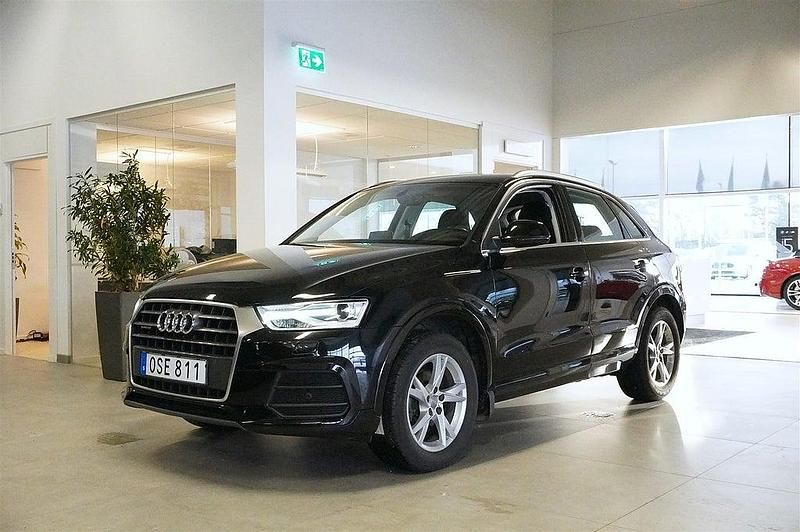 Svart Begagnad 2016 Audi Q3 SUV | 228 900 kr (Lite dyr) - Bild 1/4