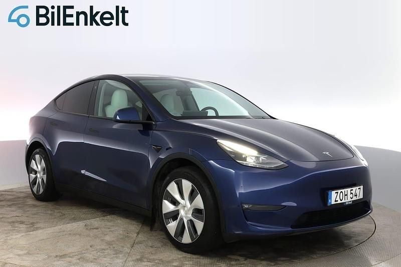 Blå Begagnad 2023 Tesla Model Y Long Range AWD SUV | 424 900 kr - Bild 1/4
