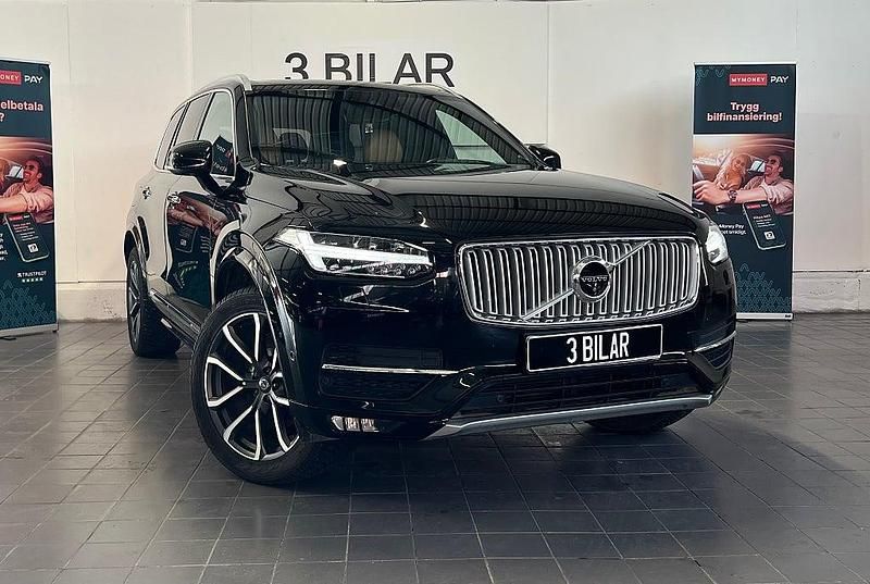 Svart Begagnad 2015 Volvo XC90 Inscription SUV | 329 900 kr (Marknadspris) - Bild 1/4