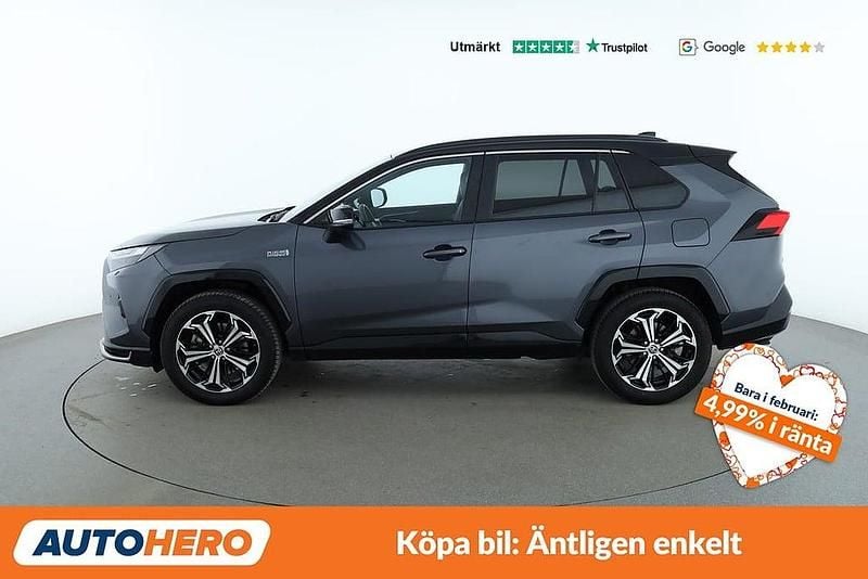 Begagnad Toyota RAV4 Hybrid Premium 306 HK (225 kW) 2023 Grå SUV