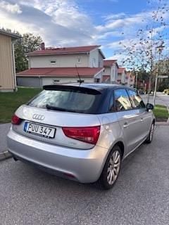 Silver Begagnad 2014 Audi A1 Sportback Sport Halvkombi | 90 000 kr (Marknadspris) - Bild 1/1