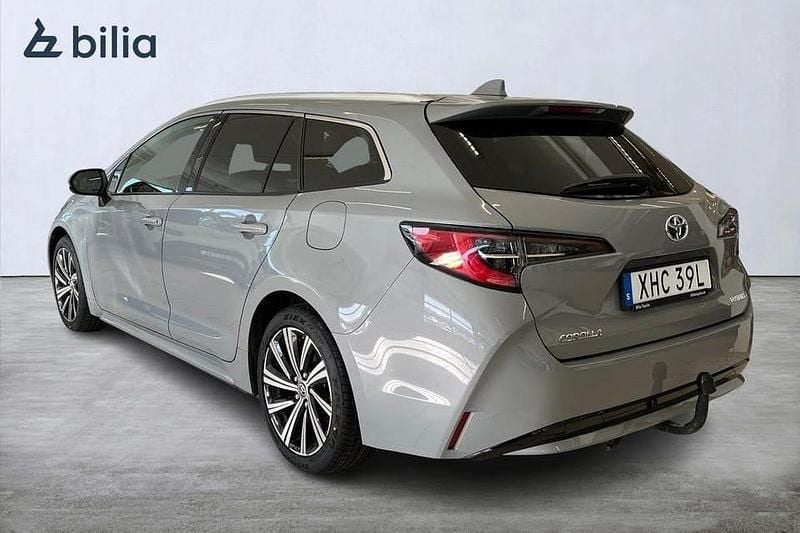 Begagnad Toyota Corolla Style 124 HK (91 kW) 2022 Manhattan grey (1h5) Kombi