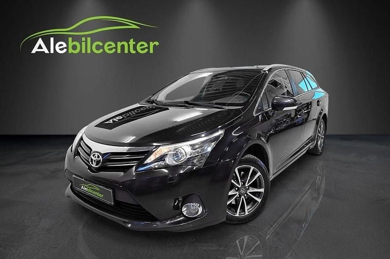 Svart Begagnad 2012 Toyota Avensis Business Edition Kombi | 79 900 kr (Marknadspris) - Bild 1/4