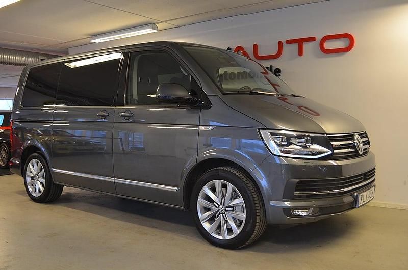 Indiumgrå metallic Begagnad 2018 VW Multivan Highline Van | 549 000 kr (Dyr) - Bild 1/4