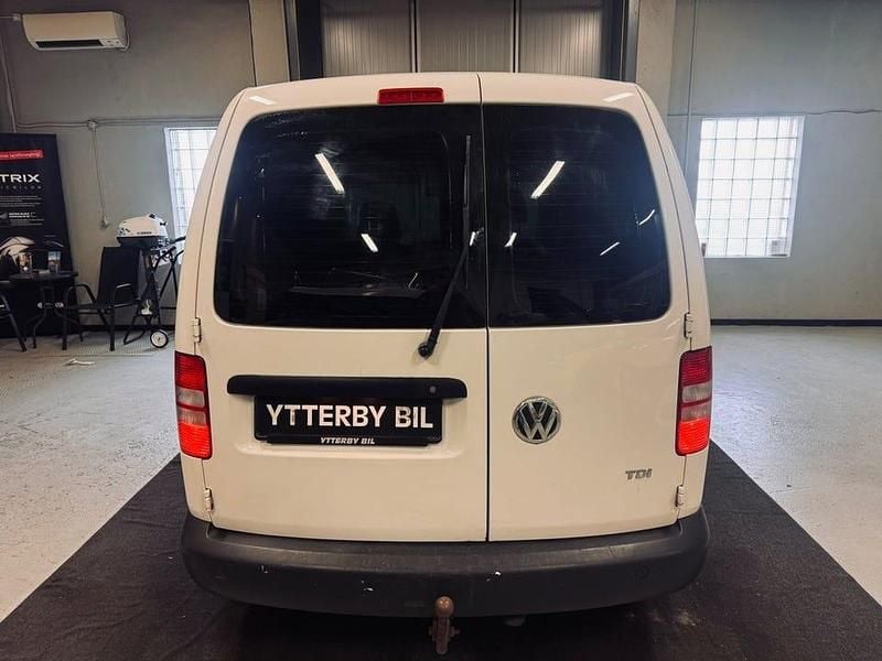 Begagnad VW Caddy 75 HK (55 kW) 2015 Vit Minibuss