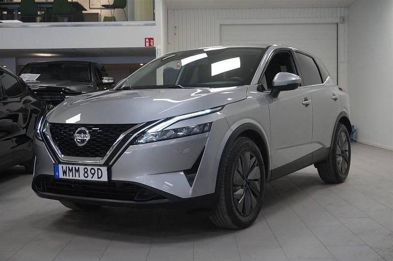 Begagnad Nissan Qashqai Acenta 140 HK (102 kW) 2021 Silver SUV
