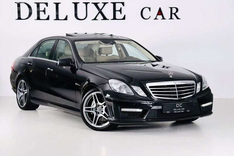 Svart Begagnad 2009 Mercedes E63 AMG AMG Sedan | 450 000 kr (Marknadspris) - Bild 1/4