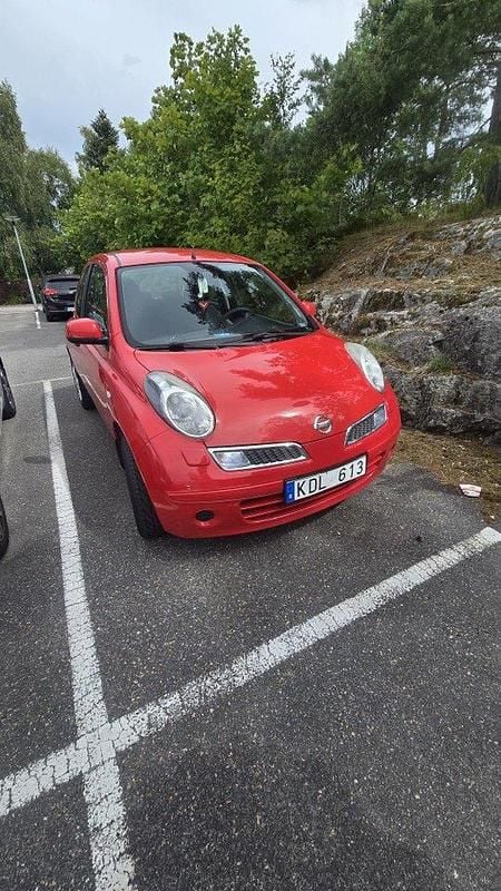 Röd Begagnad 2009 Nissan Micra Halvkombi | 29 500 kr (Bra pris) - Bild 1/4