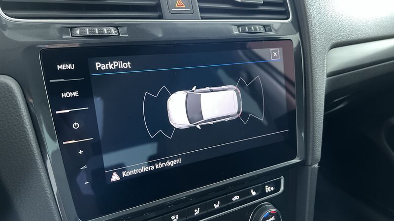 Begagnad VW e-Golf 100 kW (136 HK) 2017 Halvkombi