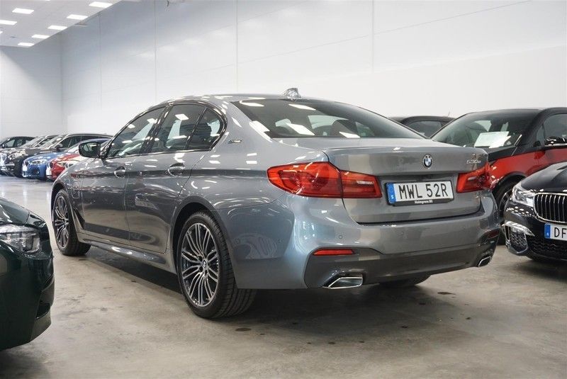 Бмв 530d 2019