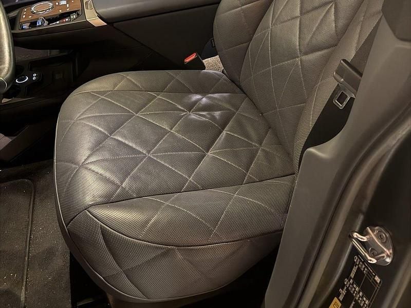 Begagnad BMW iX Exclusive 239 kW (326 HK) 2024 Oxide grey metallic | naturläder amido SUV