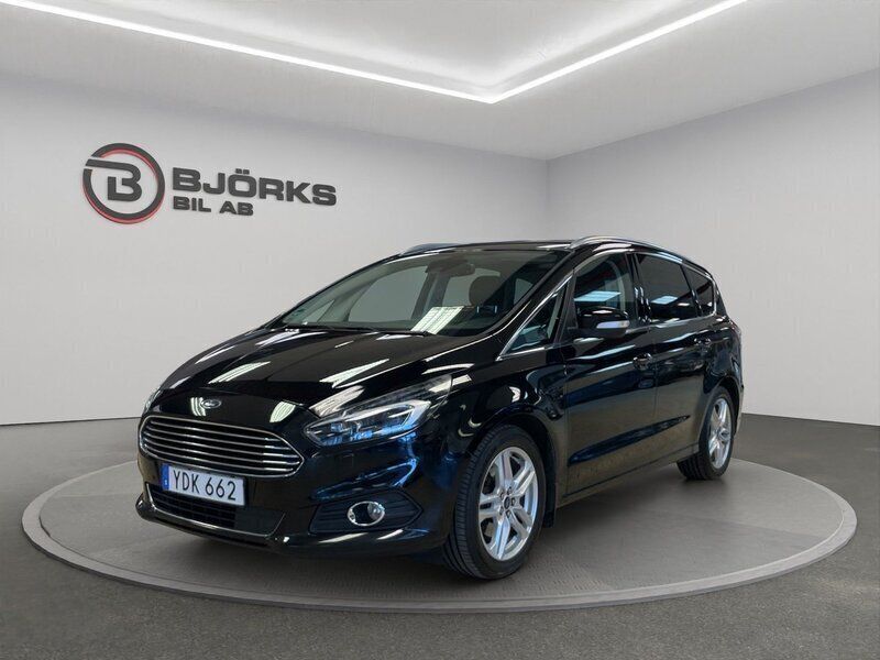 Svart Begagnad 2016 Ford S-MAX Business Edition Minibuss | 158 500 kr (Marknadspris) - Bild 1/4