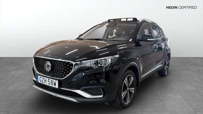 Begagnad MG ZS Luxury 105 kW (143 HK) 2021 Svart SUV