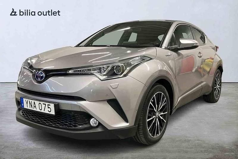 Grå Begagnad 2017 Toyota C-HR SUV | 219 000 kr - Bild 1/1