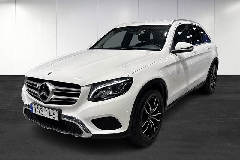 Vit Begagnad 2017 Mercedes GLC220 Exclusive SUV | 249 900 kr (Marknadspris) - Bild 1/4