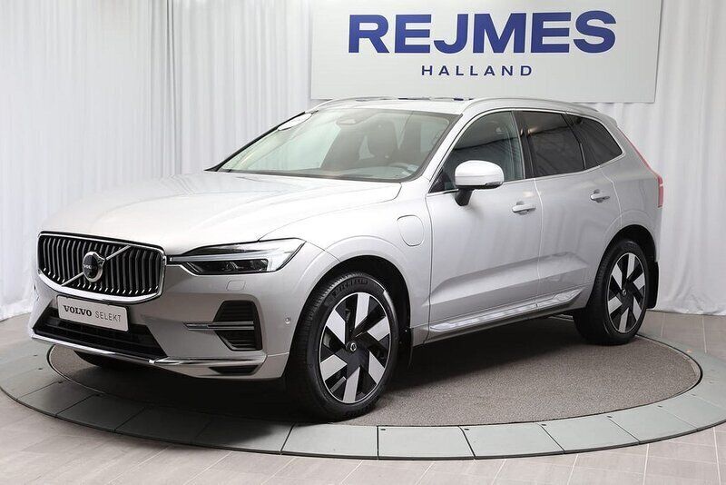 Silver Begagnad 2023 Volvo XC60 Ultimate SUV | 629 500 kr (Dyr) - Bild 1/4