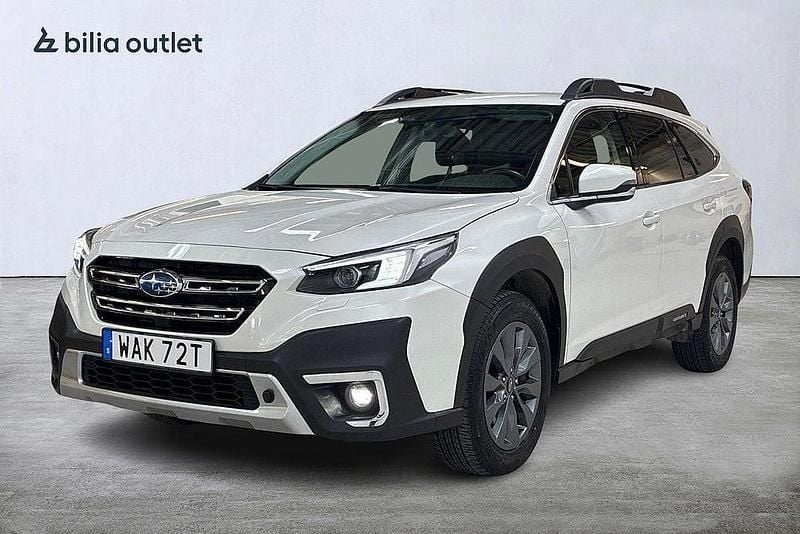 Begagnad Subaru Outback 169 HK (124 kW) 2023 Vit Kombi
