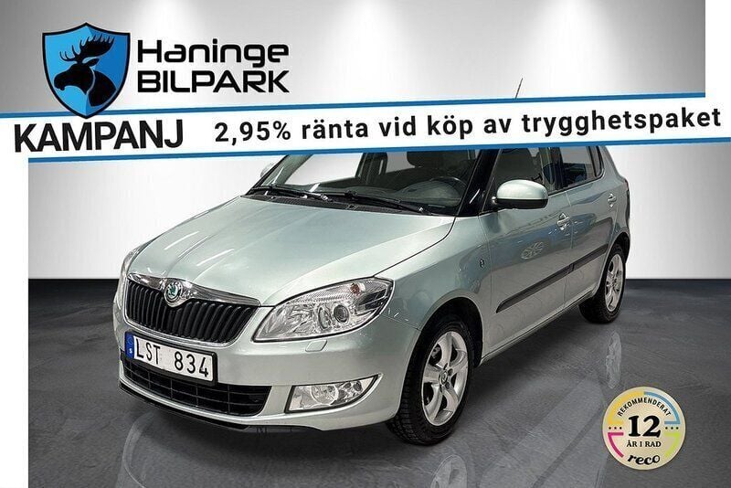 Grön Begagnad 2011 Skoda Fabia Elegance Halvkombi | 44 900 kr (Marknadspris) - Bild 1/2