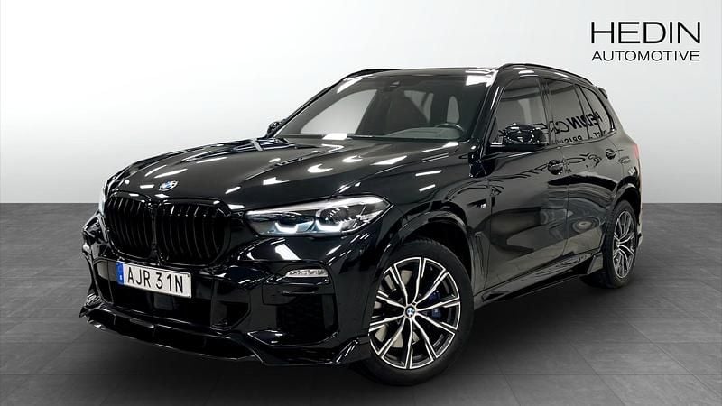 Begagnad 2019 BMW X5 M Sport SUV | 529 900 kr (Bra pris) - Bild 1/4