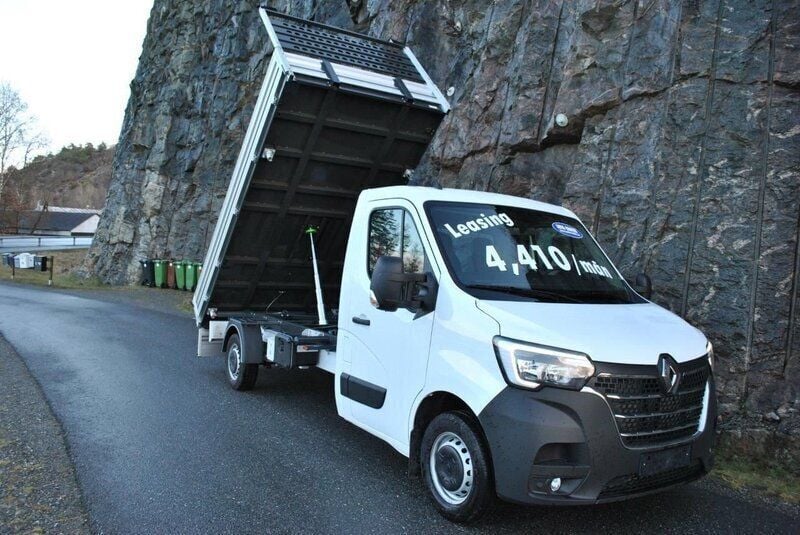 Begagnad 2023 Renault Master Van | 559 750 kr - Bild 1/4