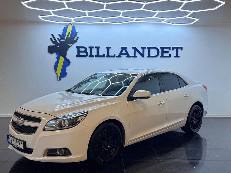 Vit Begagnad 2012 Chevrolet Malibu Sedan | 69 900 kr - Bild 1/4