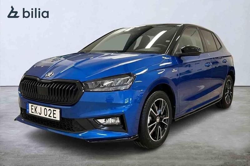 Blå Begagnad 2024 Skoda Fabia Monte Carlo Halvkombi | 229 500 kr (Marknadspris) - Bild 1/1