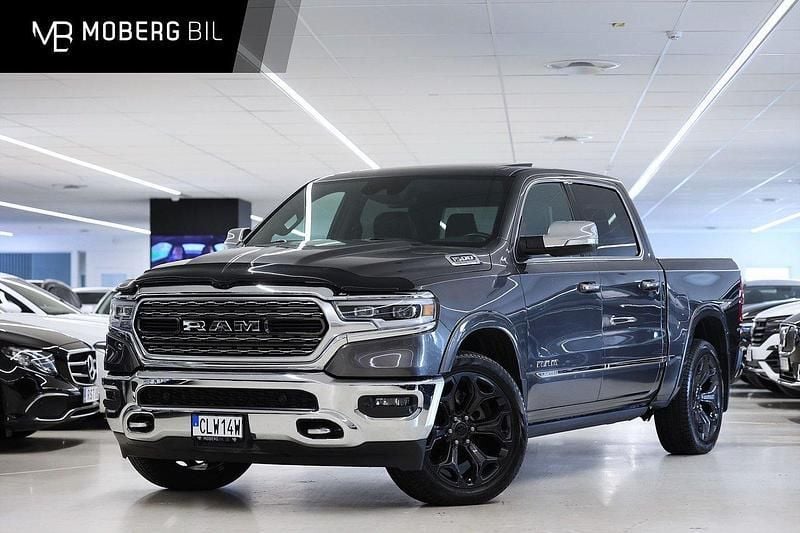 Grå Begagnad 2019 Dodge Ram Limited Pickup | 799 900 kr (Superpris) - Bild 1/3
